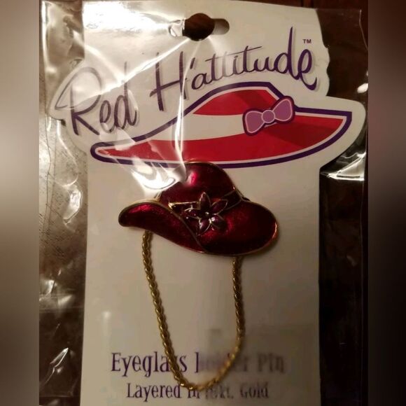 NEW Red Hat HATTITUDE 18 KT GOLD EYEGLASS HOLDER NWT - Picture 2 of 4
